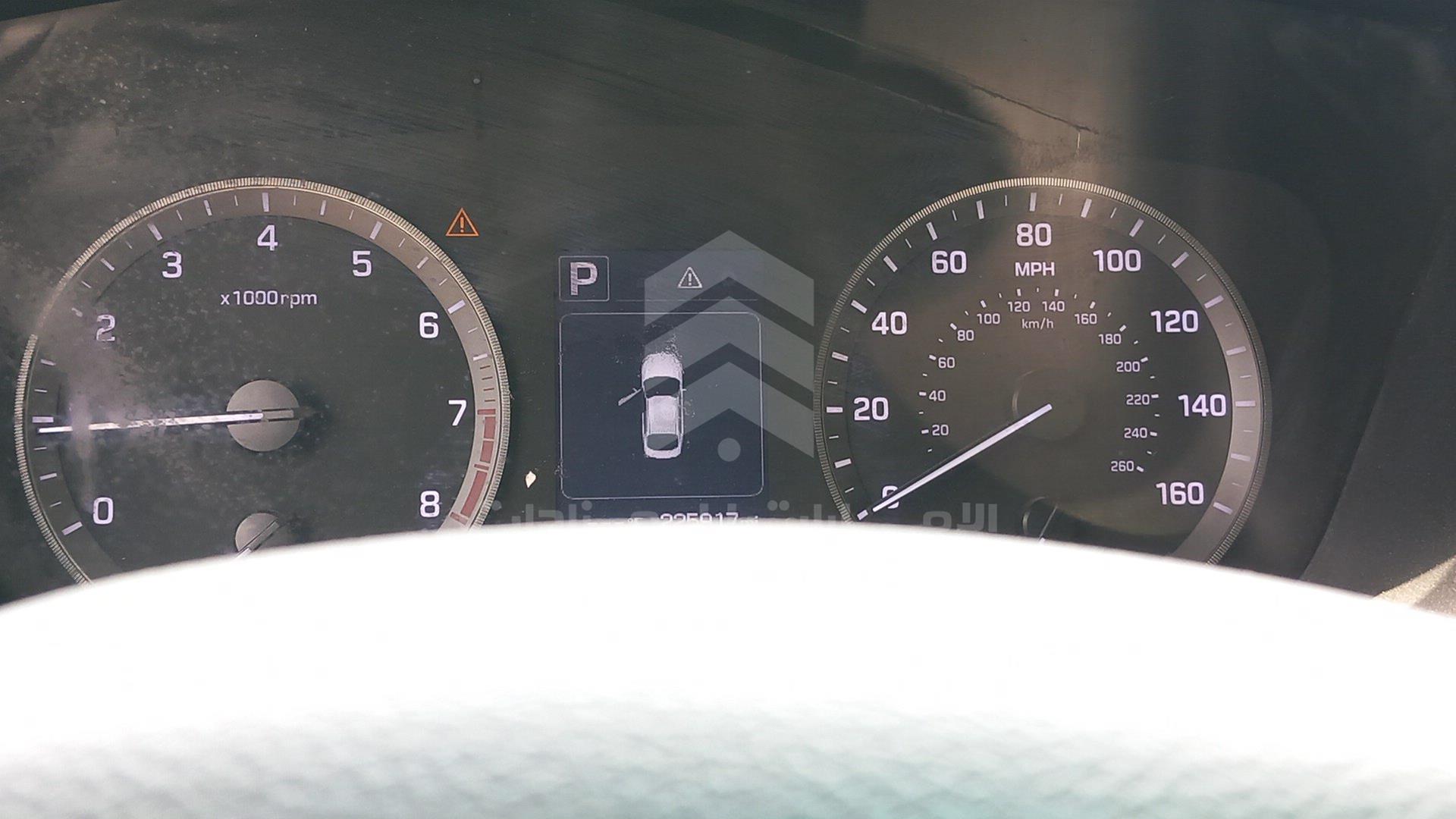 2015 HYUNDAI SONATA VIN: 5NPE24AF8FH039795