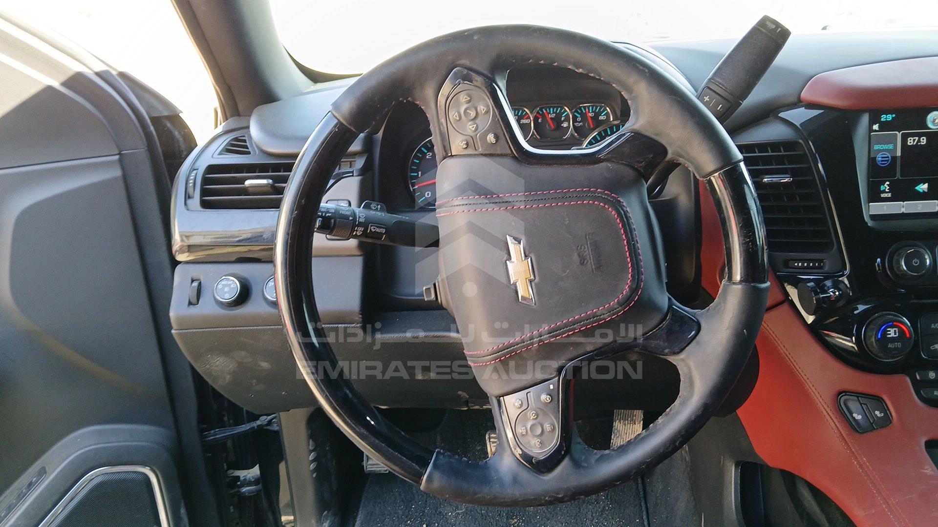 2015 CHEVROLET SUBURBAN VIN: 1GNSKJKC4FR633256