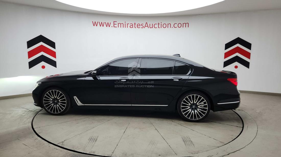 2016 BMW 740 LI — Left Full View — Photo 41