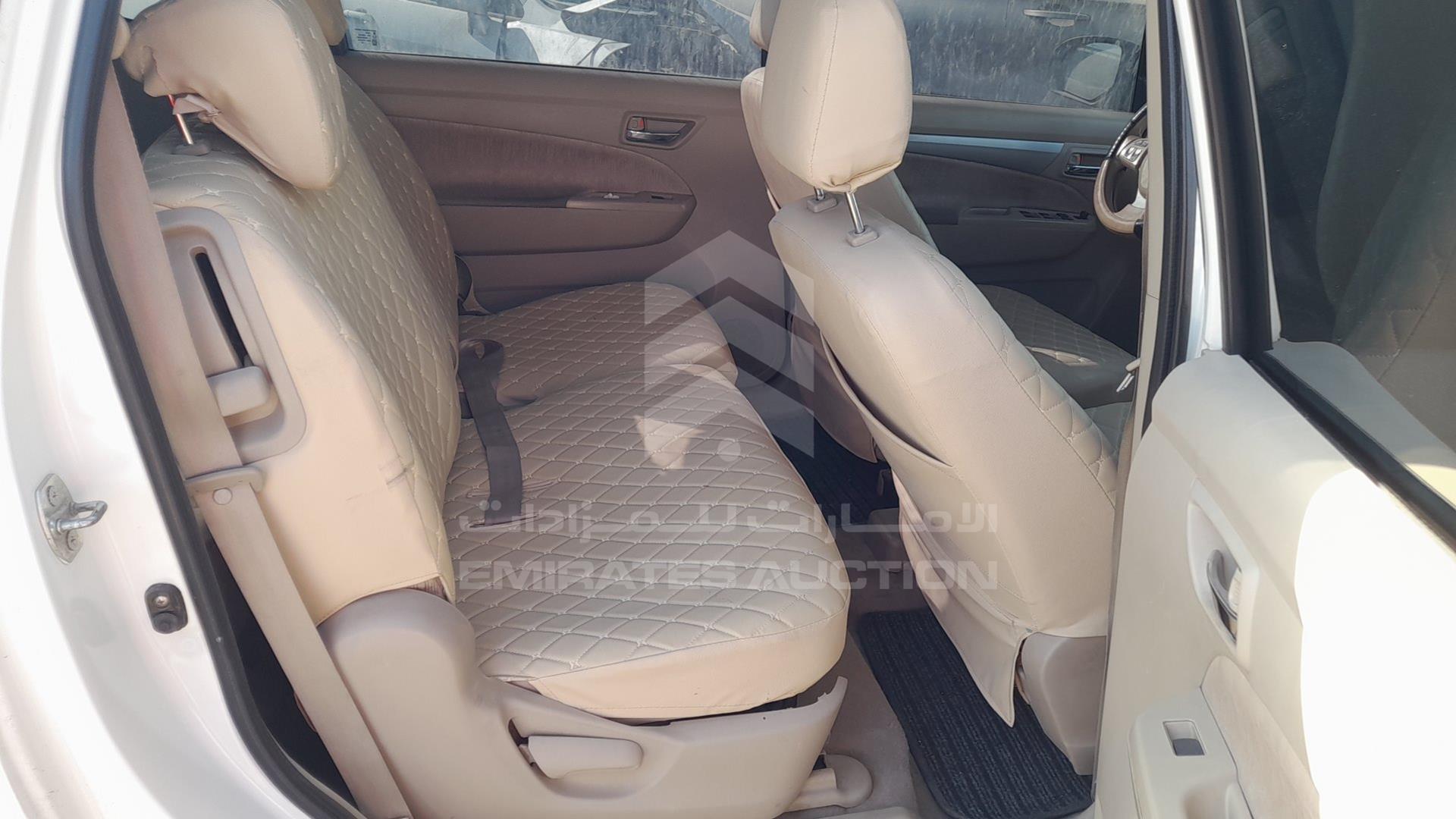 2015 SUZUKI ERTIGA VIN: MA3ZE8A17F0262716