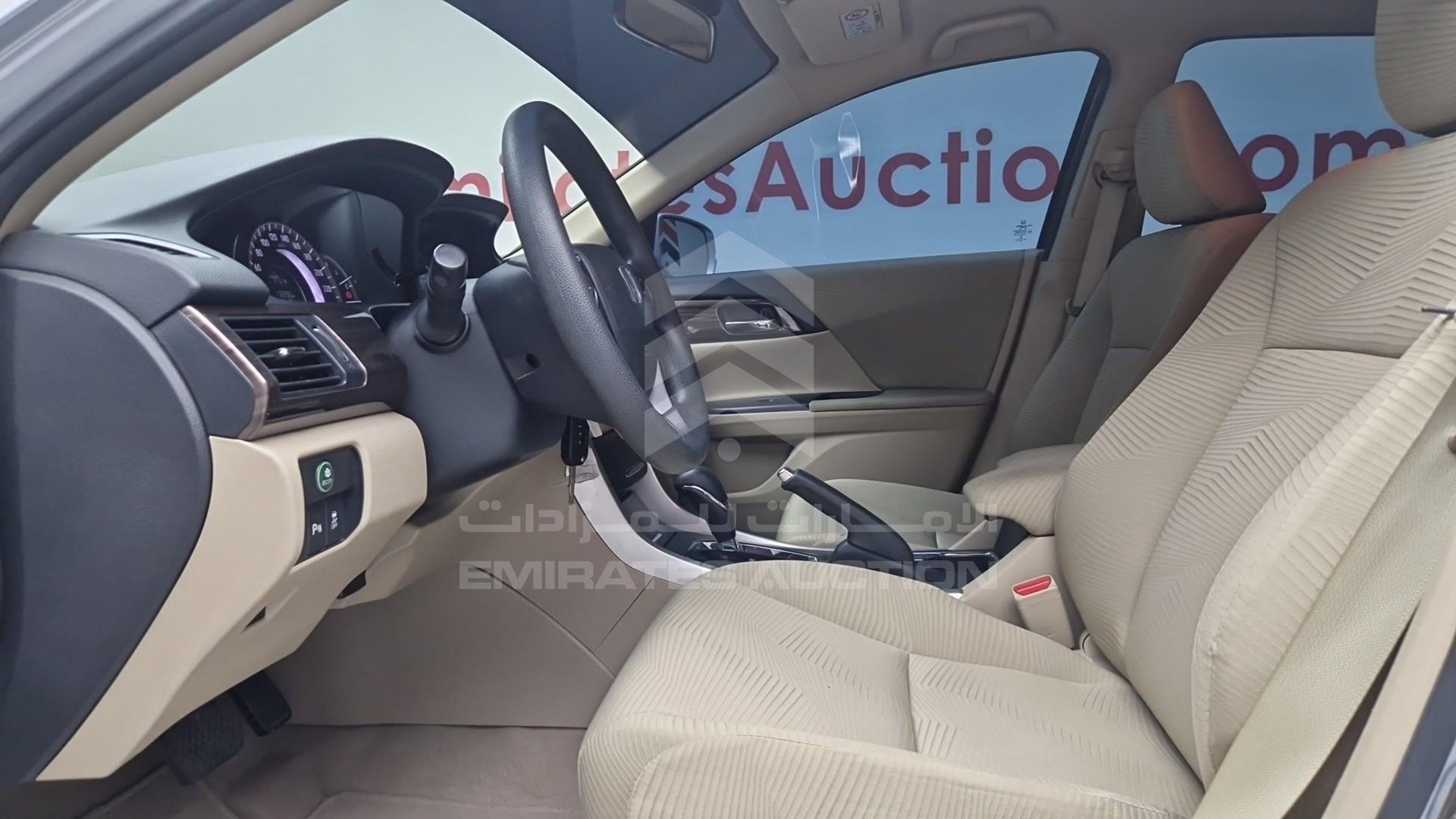 2017 HONDA ACCORD VIN: 1HGCR2613HA606401