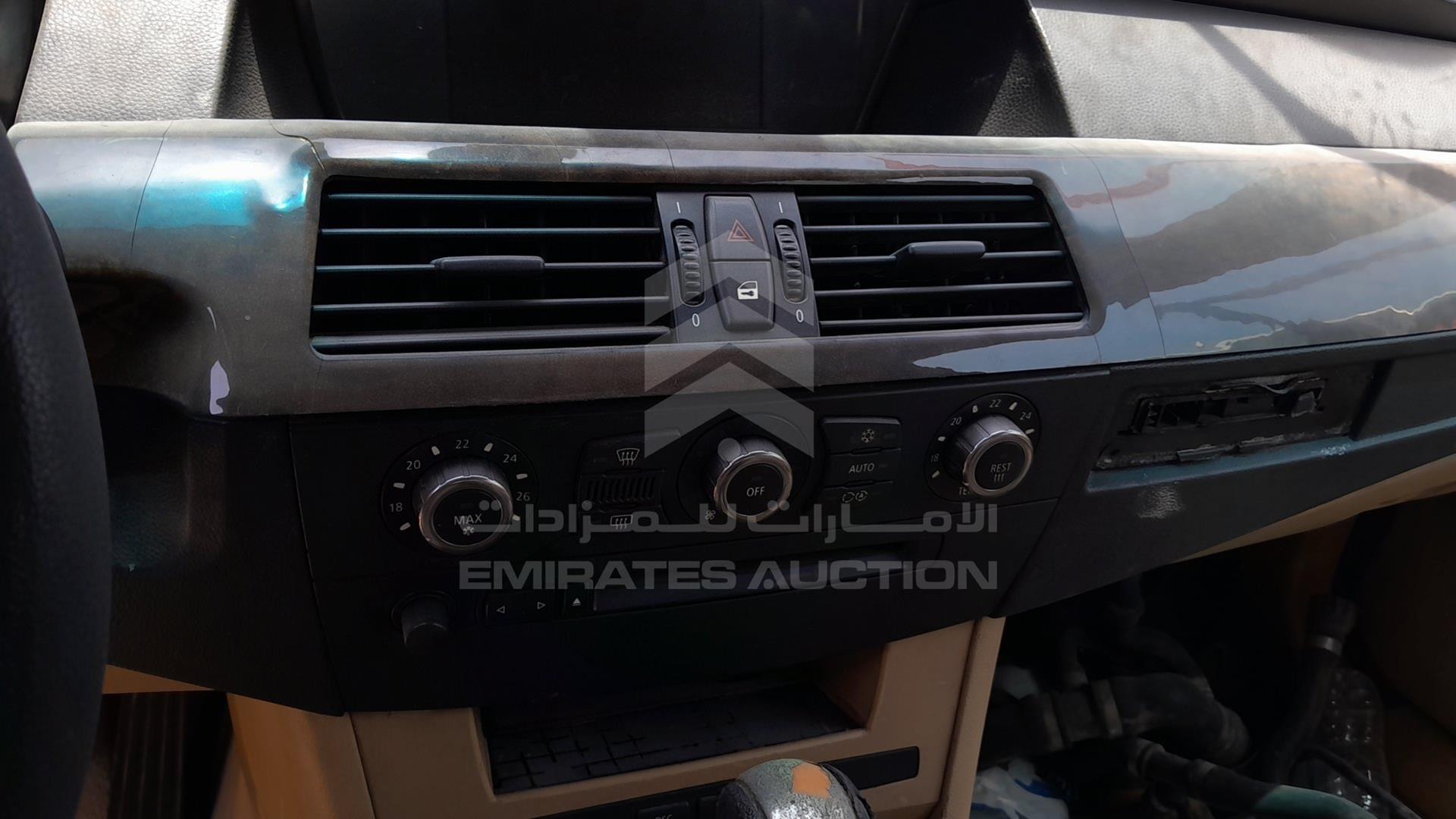 0 BMW --- VIN: WBANA71025B608718