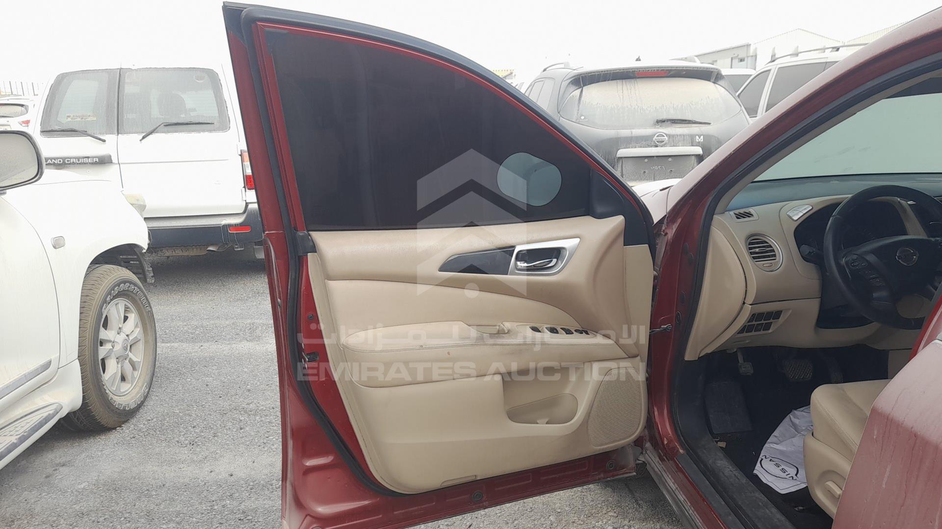 2016 NISSAN PATHFINDER VIN: 5N1AR2M5XGC621360