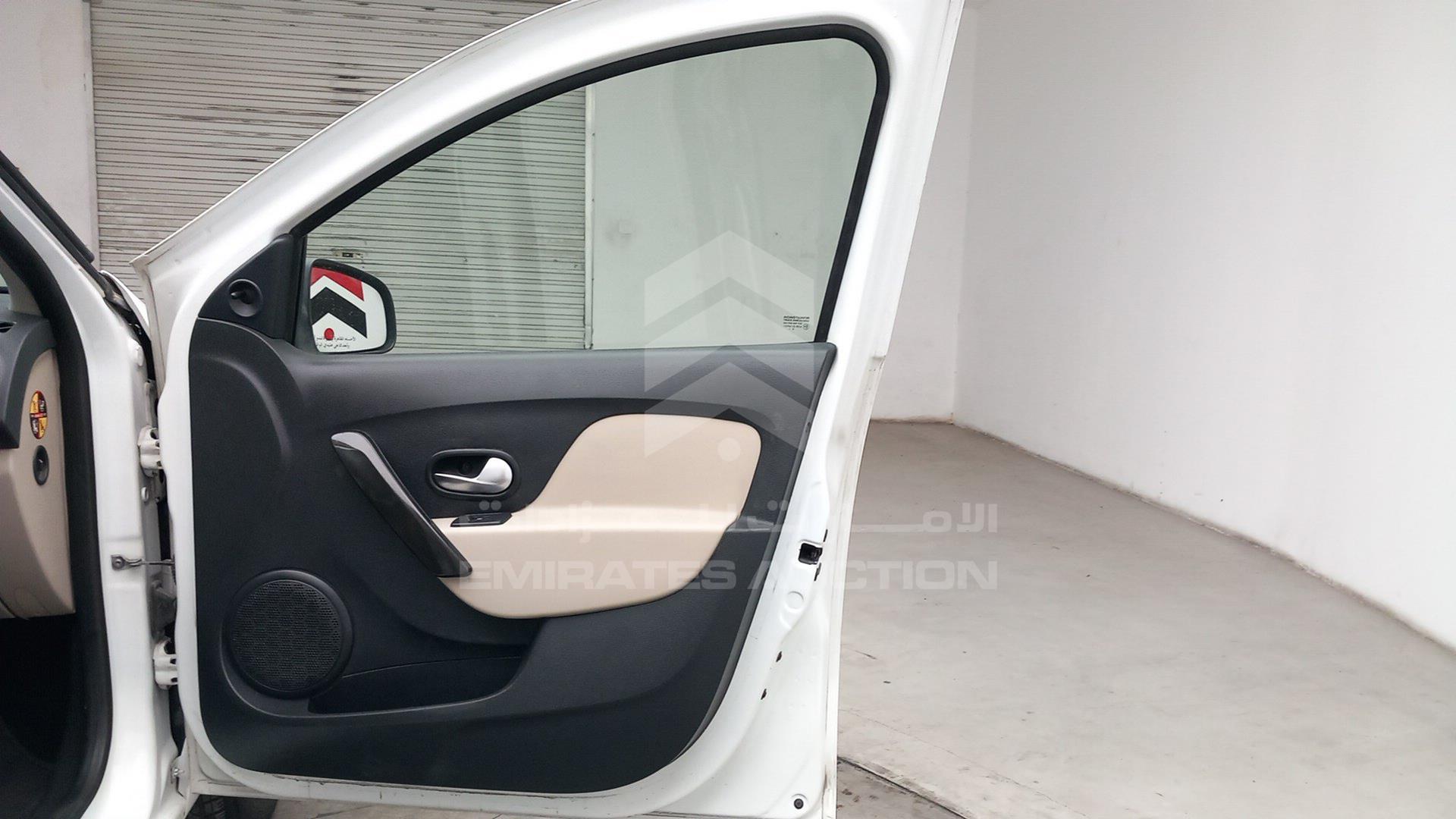 2020 RENAULT SYMBOL VIN: VF14SRAB0LT572185