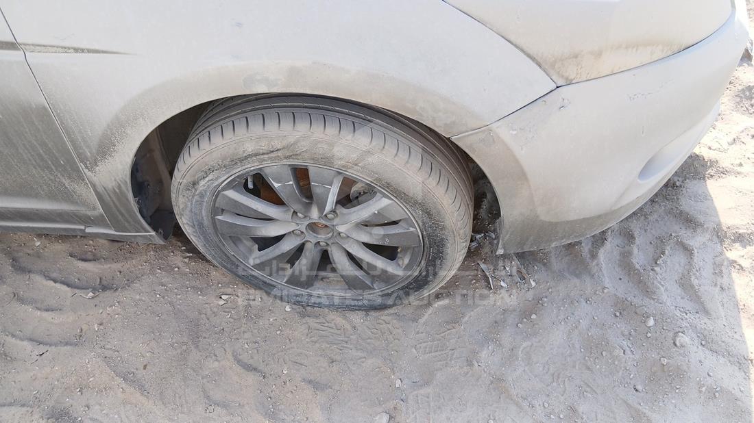 2009 Honda Accord — Front Right Tyre — Photo 29