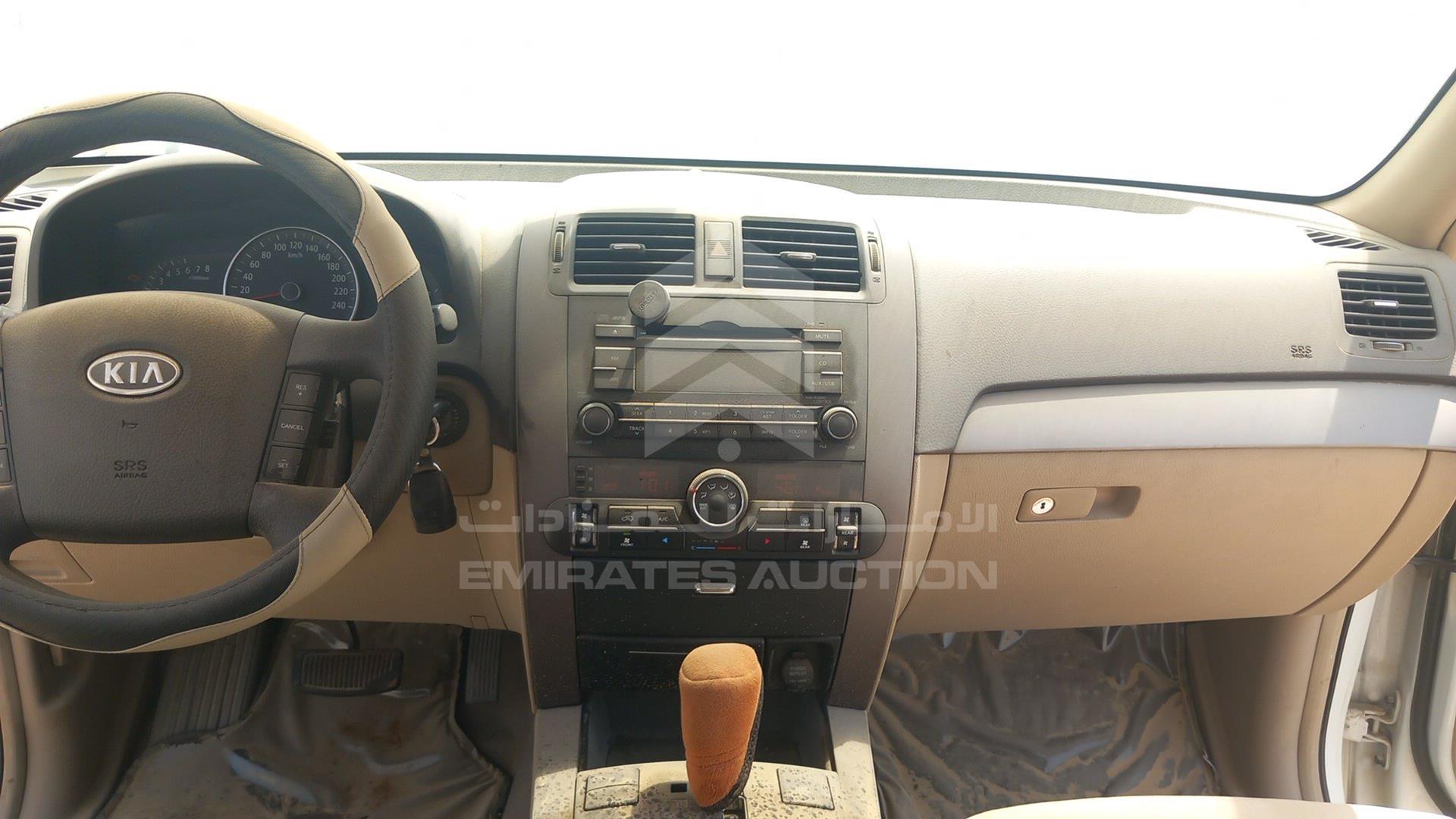 2013 KIA MOHAVE VIN: KNAKN8117D5094481
