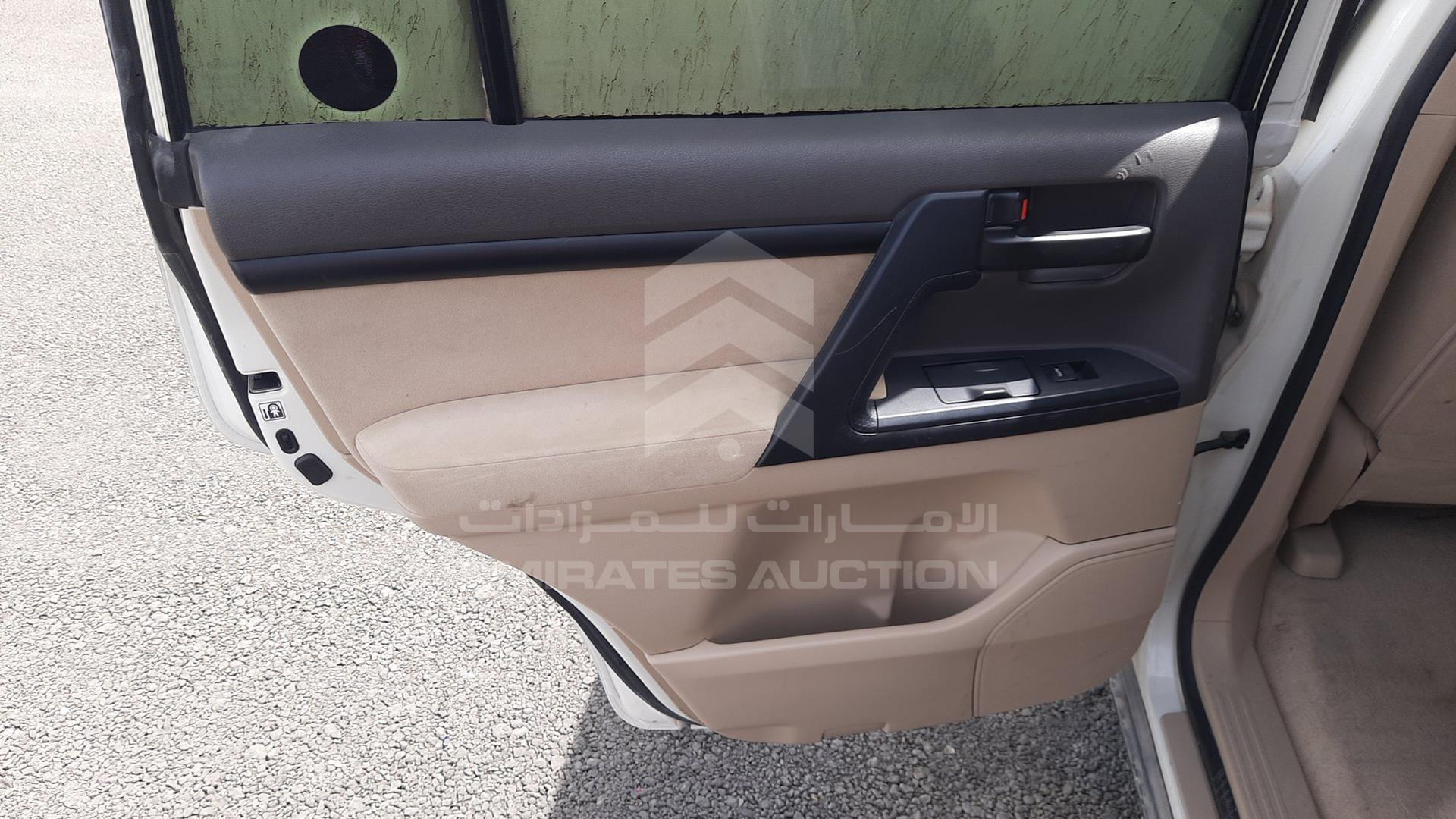 2013 TOYOTA LAND CRUISER VIN: JTMDU09J1D5066261
