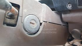 2002 Toyota Land Cruiser Pickup — Keys — Photo 4 — Thumbnail