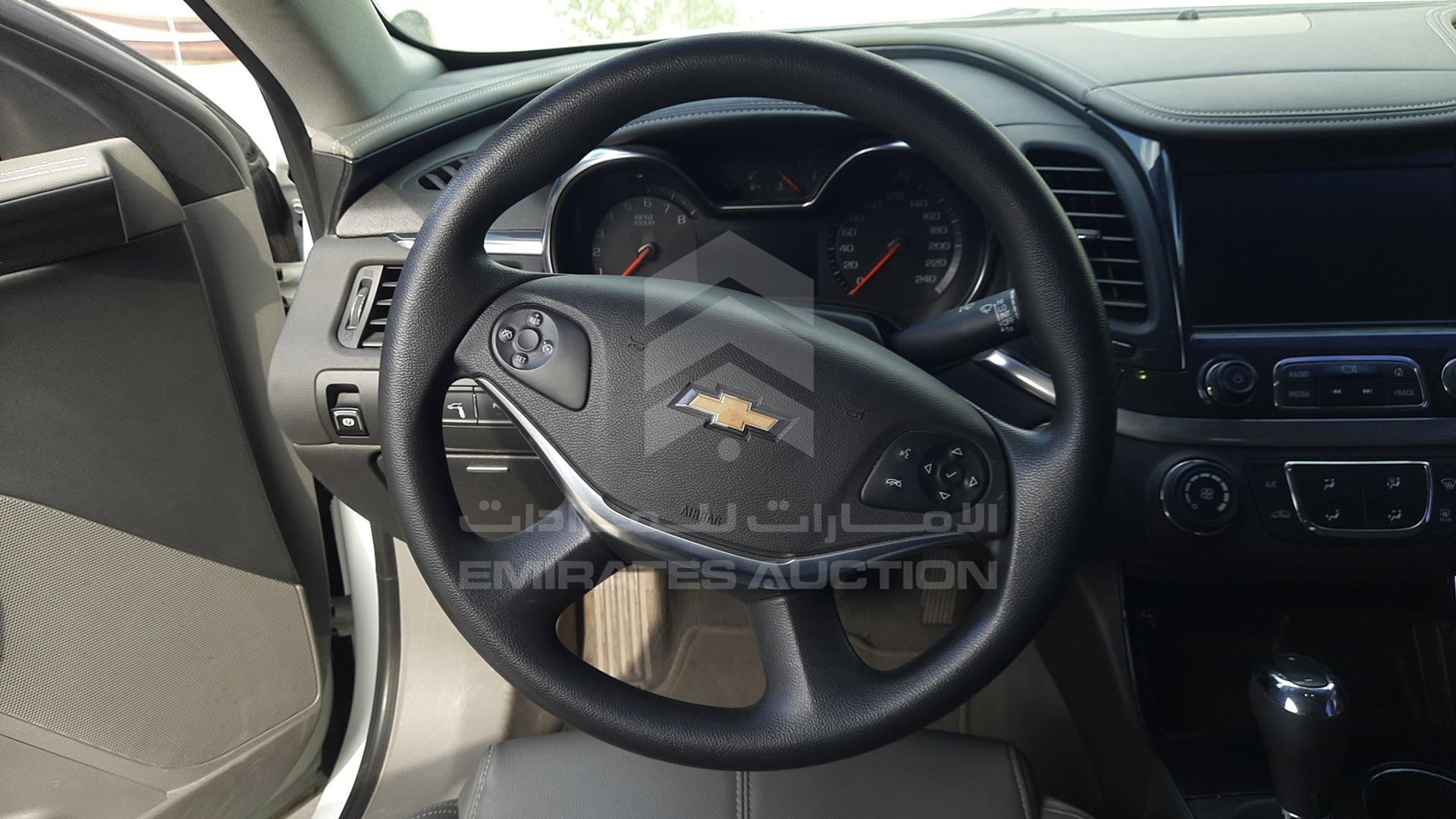 2019 CHEVROLET IMPALA VIN: 2G1135S38K9109288
