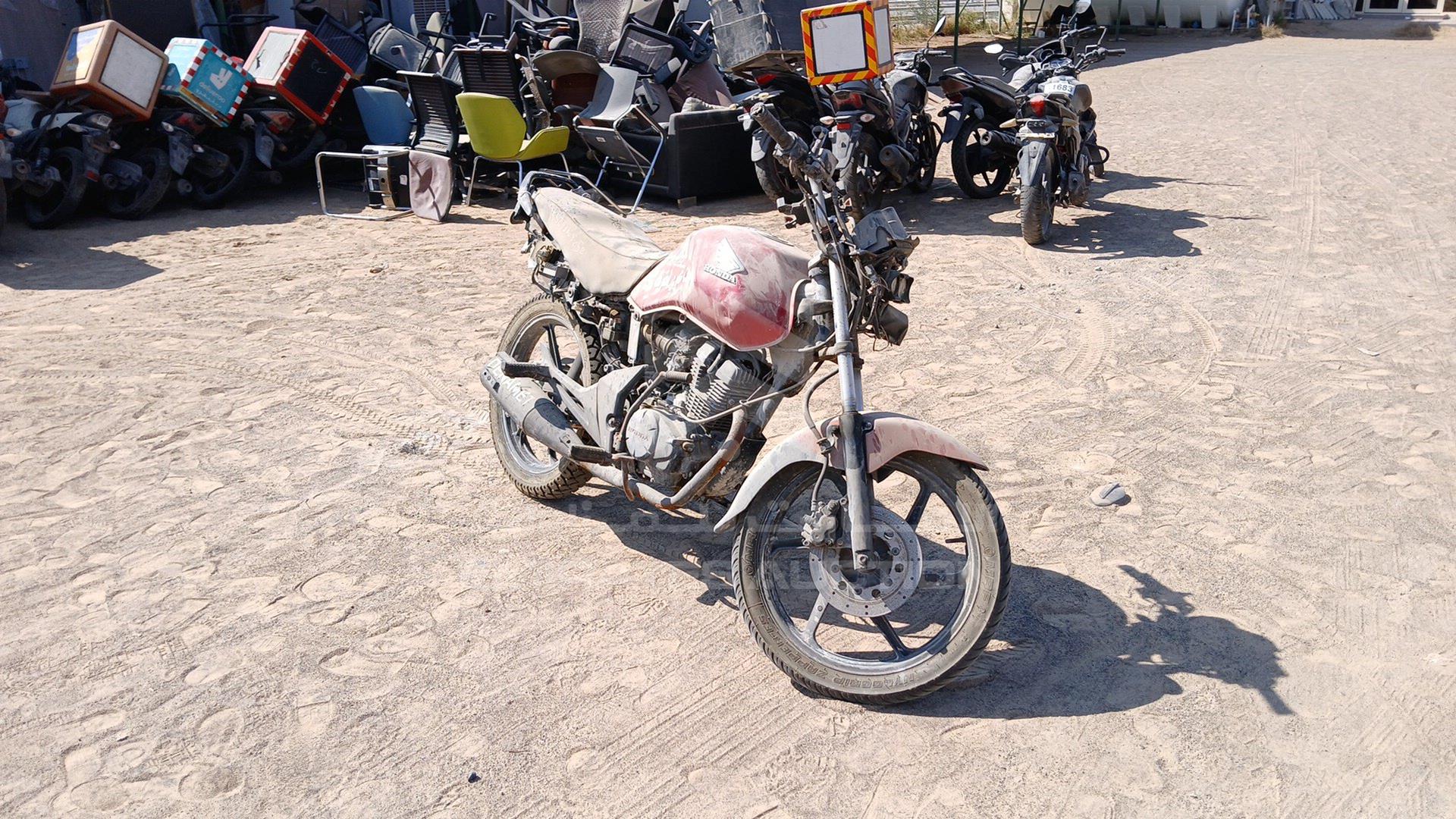 2013 HONDA CBF 150 VIN: ME4KC09CED8480619