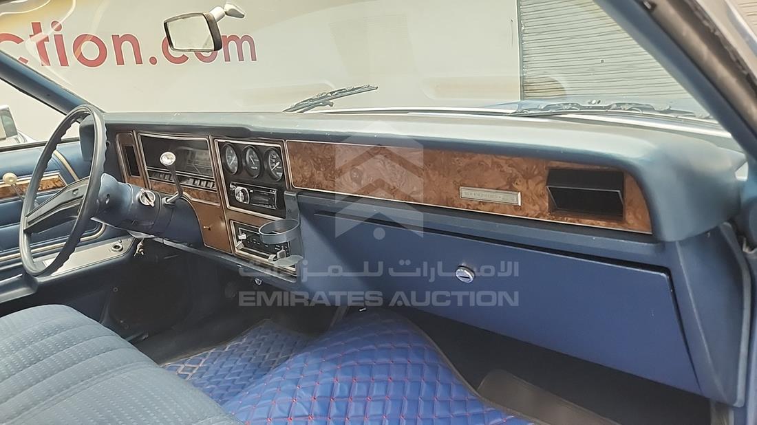 ميركوري  1977 — زاوية واجهة الراكب الأمامي الأيمن — صورة 21