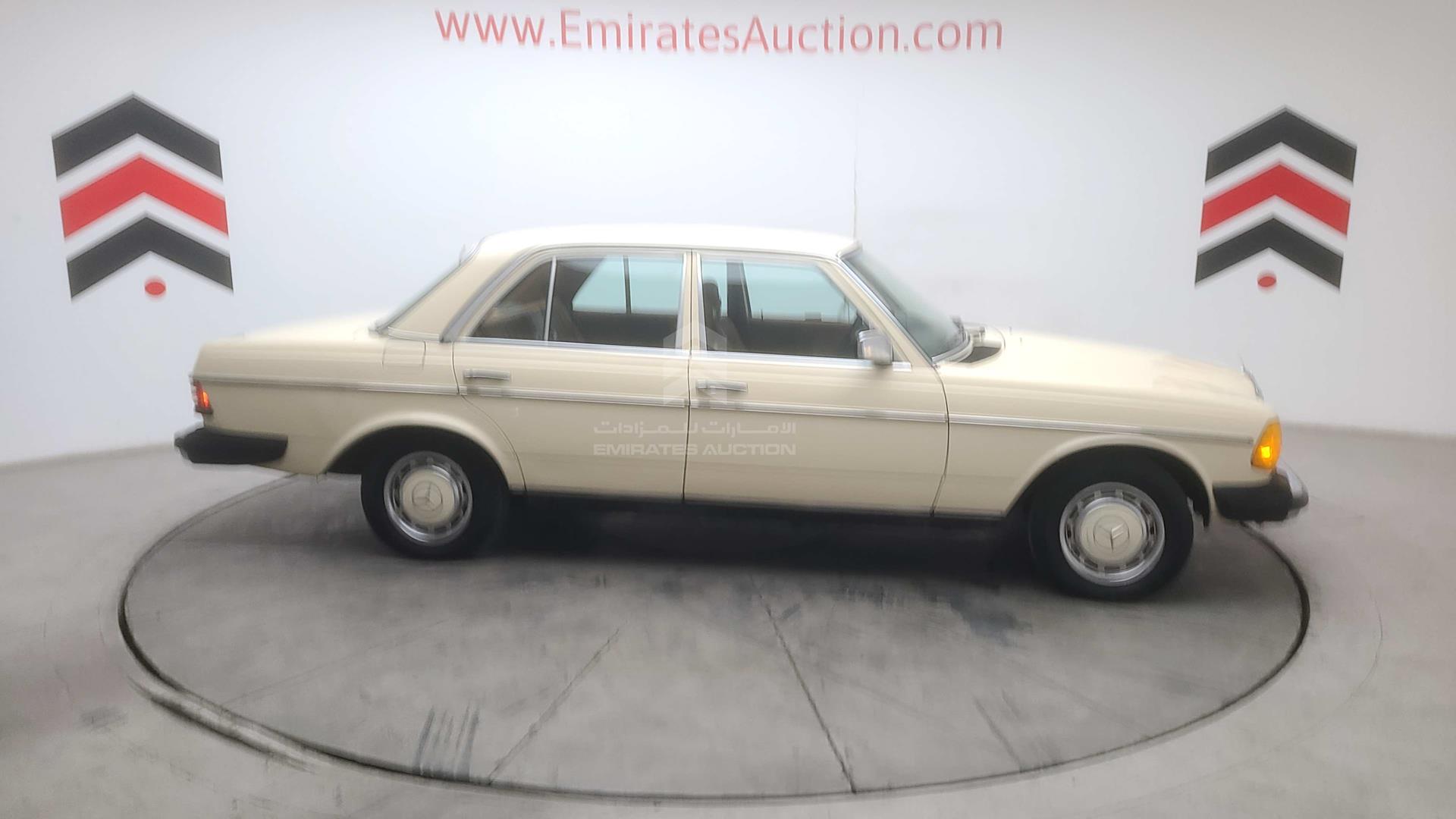 1979 MERCEDES 240D VIN: 12312310113962