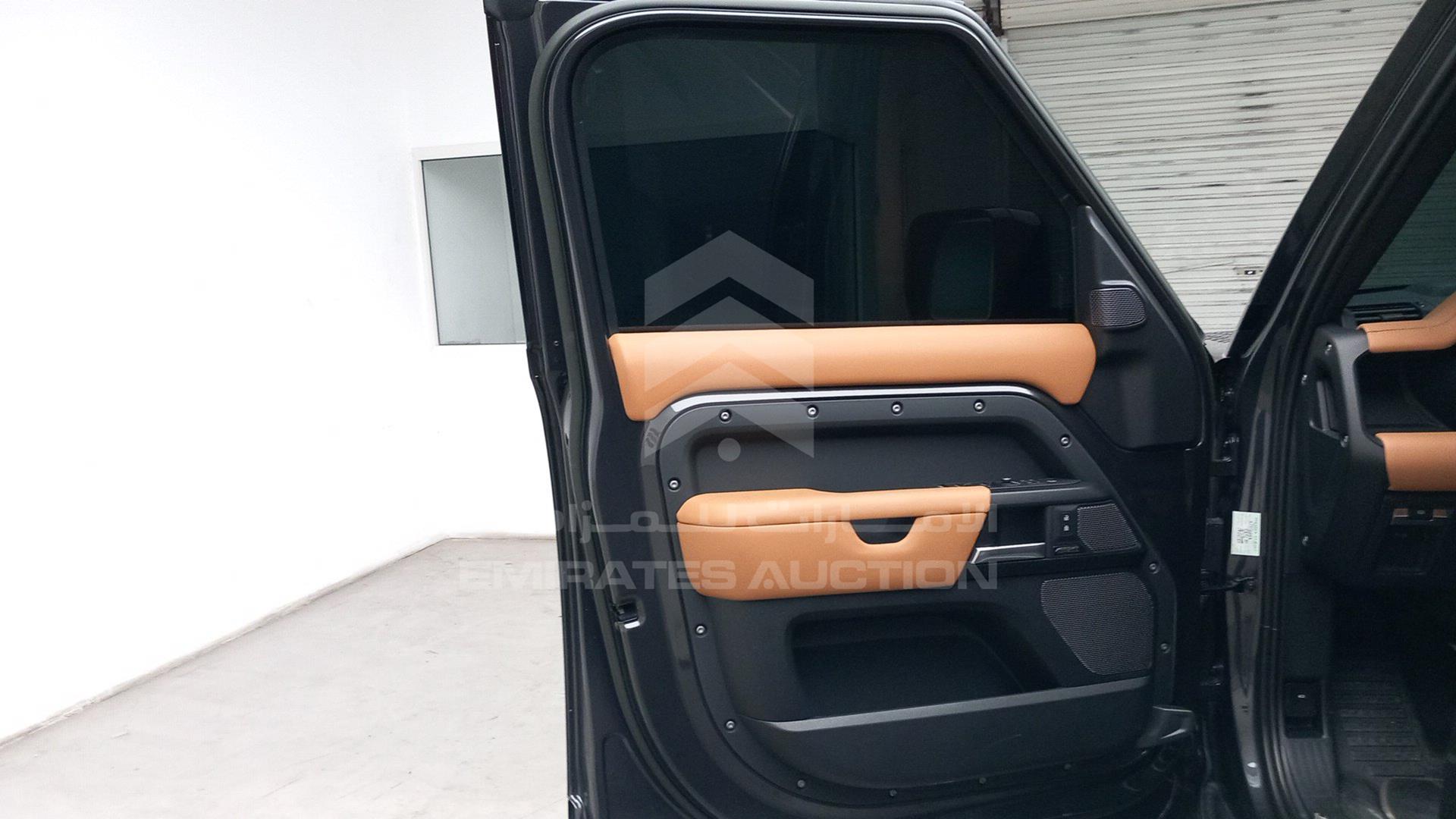 2023 LAND ROVER DEFENDER 110 VIN: SALEA7BE0P2121378