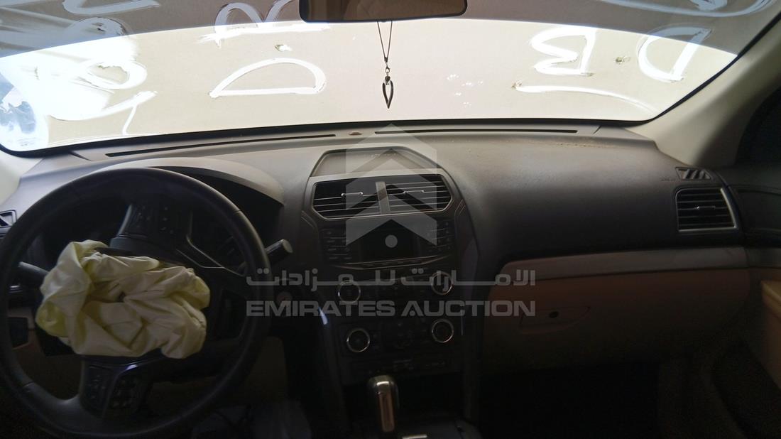 2016 Ford Explorer — Full Dashboard View — Photo 14