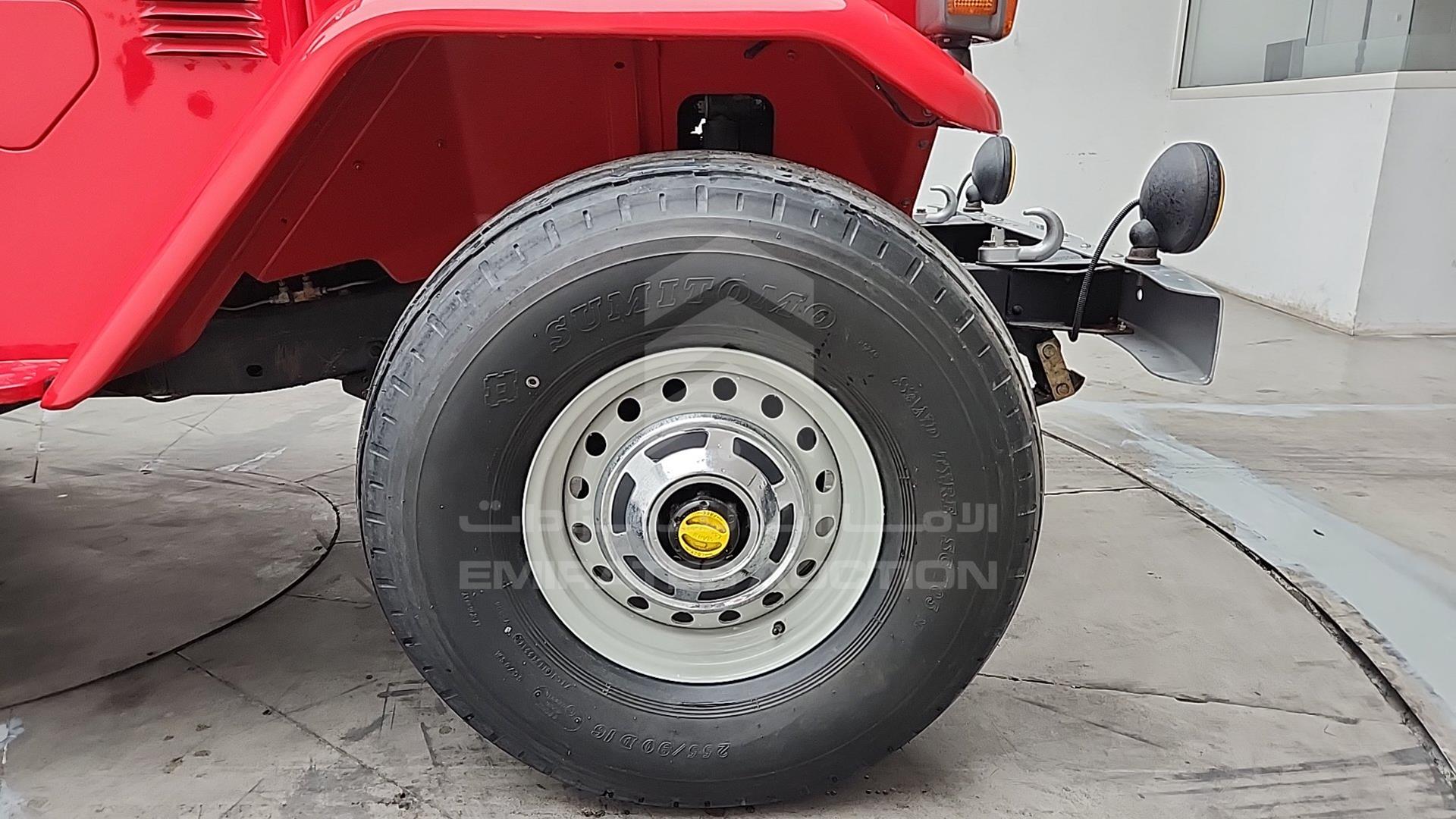 1976 TOYOTA LAND CRUISER VIN: FJ40208941