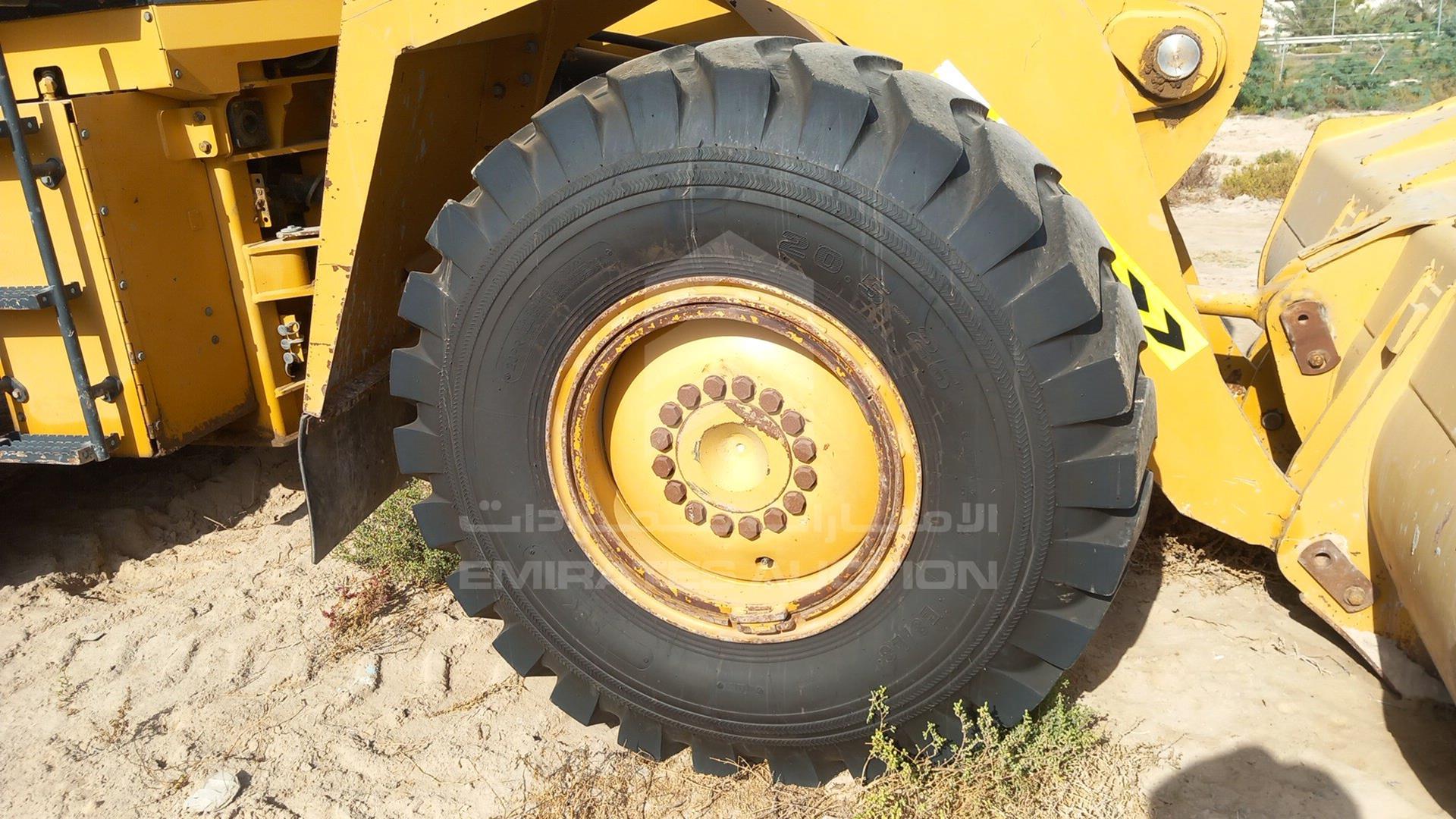 2015 CATERPILLAR 938H VIN: CAT0938HKMCC00594