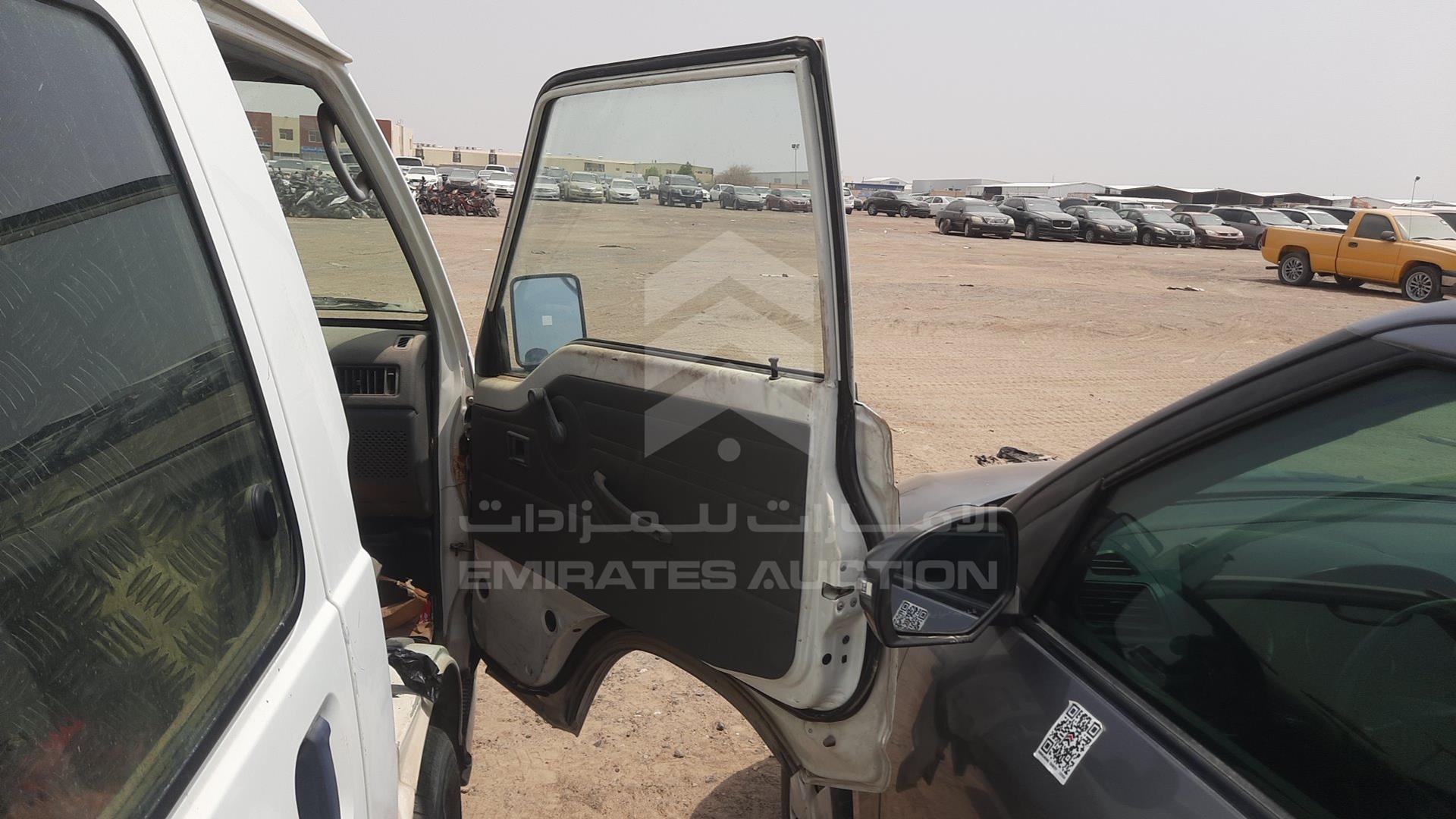 2014 MITSUBISHI L 300 VIN: JMYJNP13VEA700659