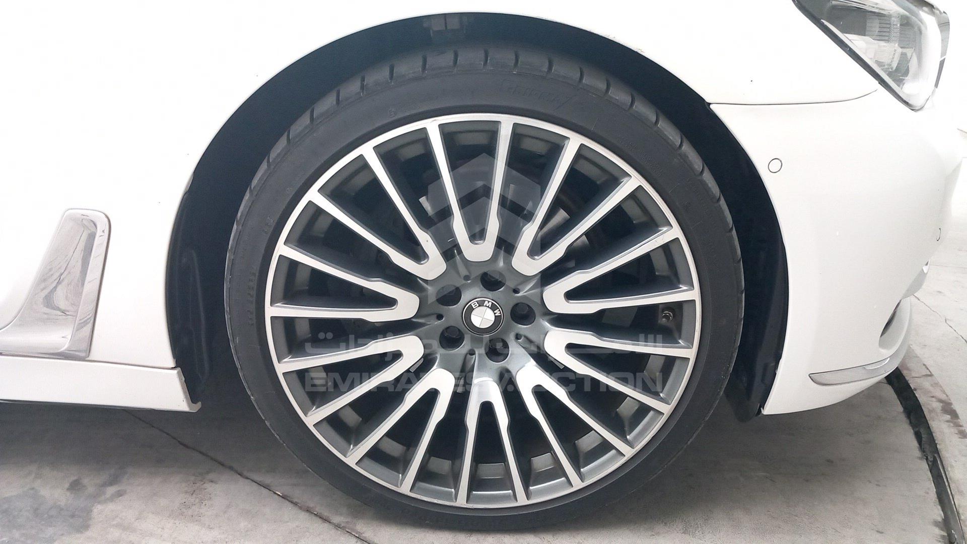 2016 BMW 740 IL VIN: WBA7E210XGG407235
