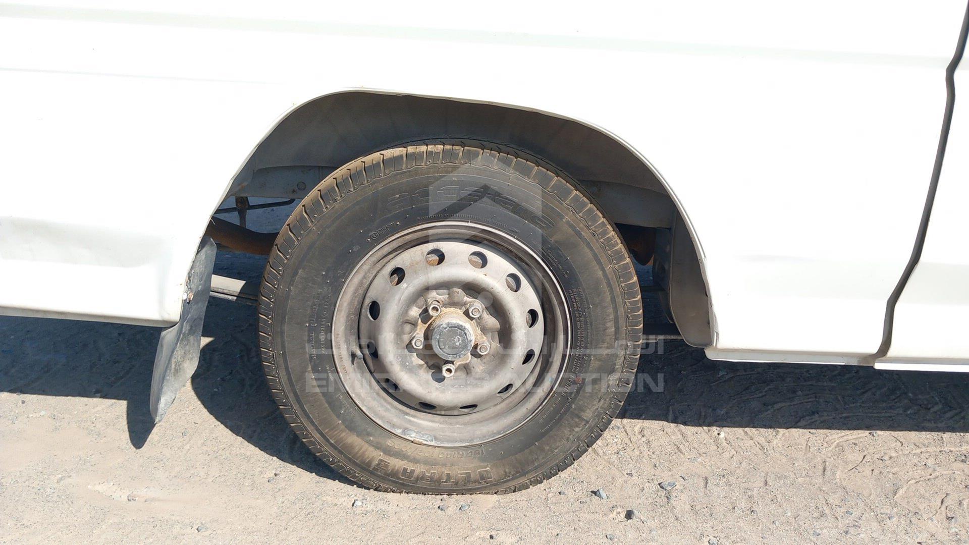 2014 MITSUBISHI L 300 VIN: JMYHNP13WEA700835