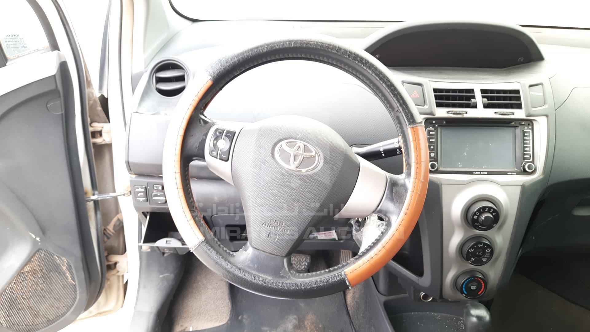 JTDKW923895125637 - 2009 Toyota Yaris - #424288