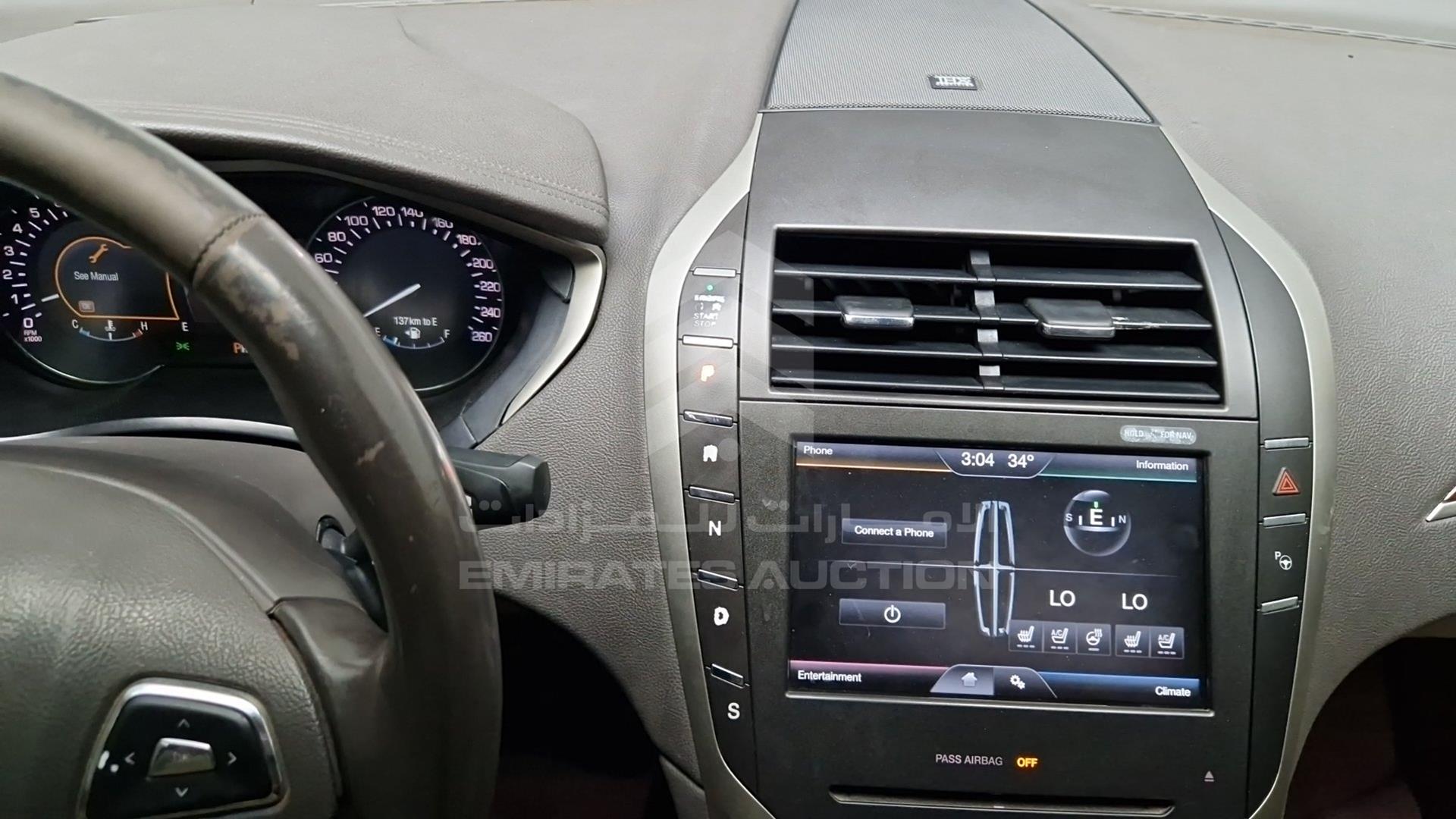 2015 LINCOLN MKZ VIN: 3LN6L2GK8FR622984