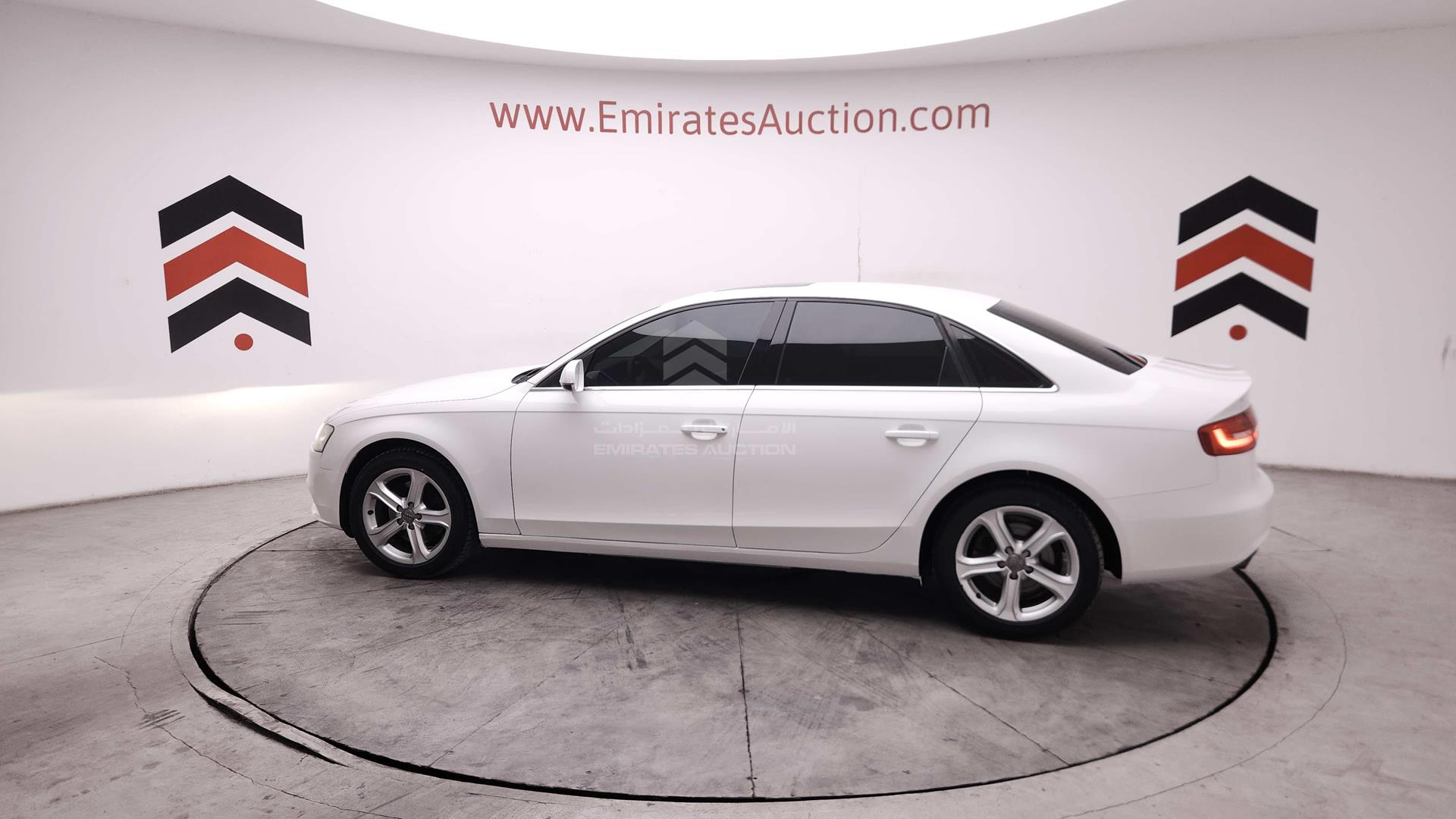 2014 AUDI A4 VIN: WAUACCFL5EN021061