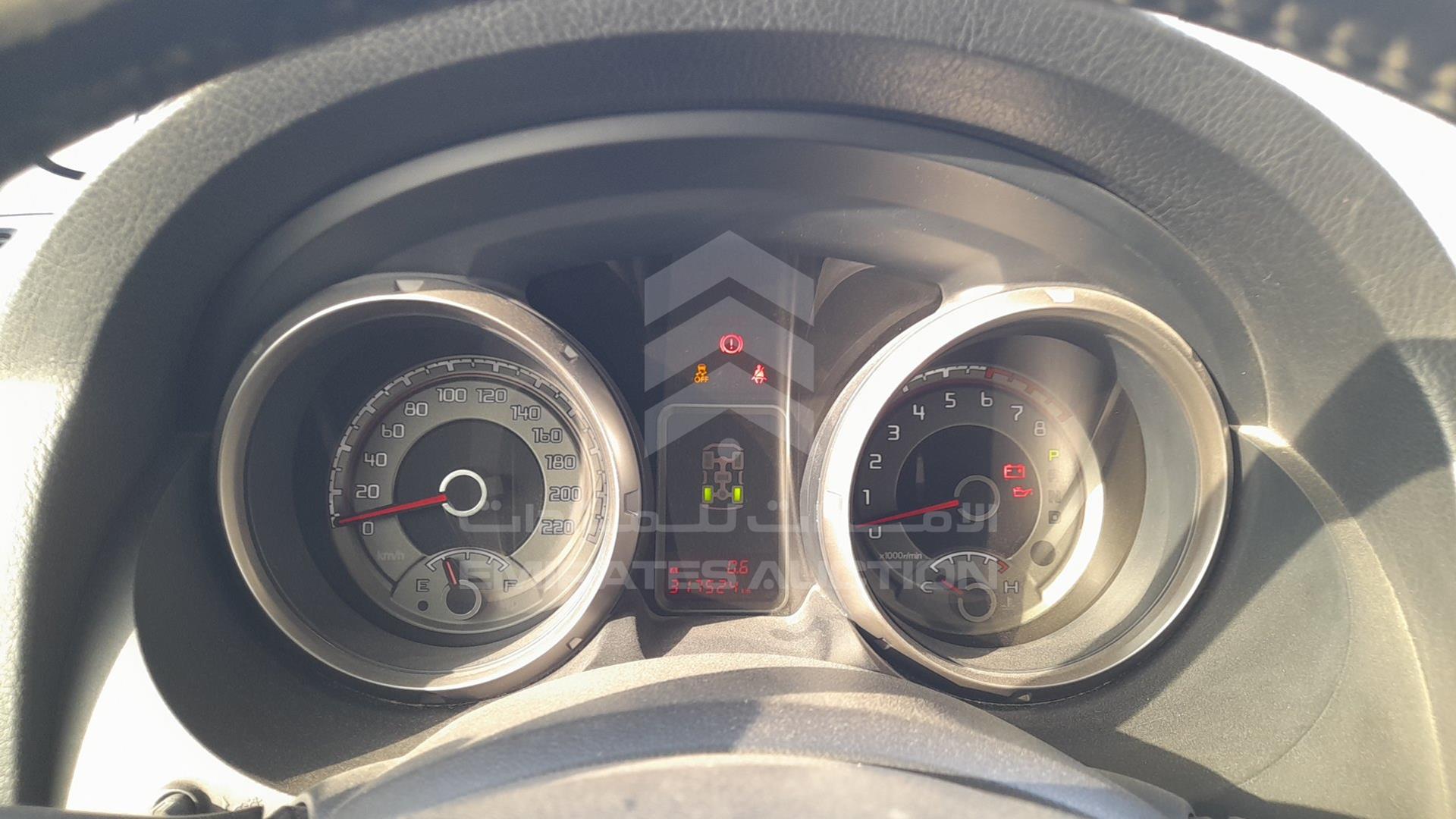 2016 MITSUBISHI PAJERO VIN: JMYMRV85WGJ710495