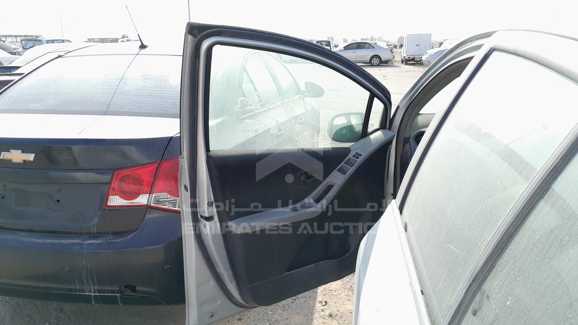 2007 TOYOTA YARIS VIN: JTDKW923675047131