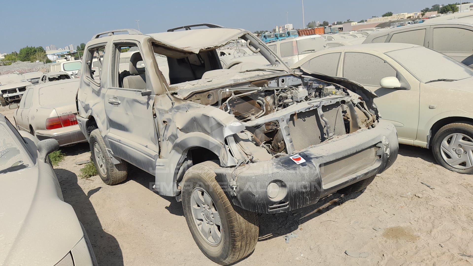 2005 MITSUBISHI PAJERO VIN: JMYMRV63W5J711085