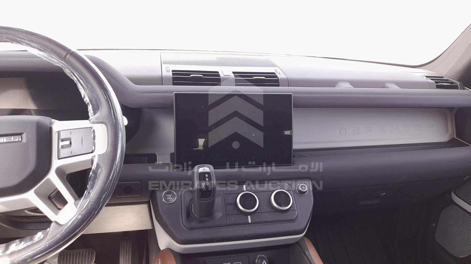 2023 LAND ROVER DEFENDER VIN: SALEA8BU0P2178015