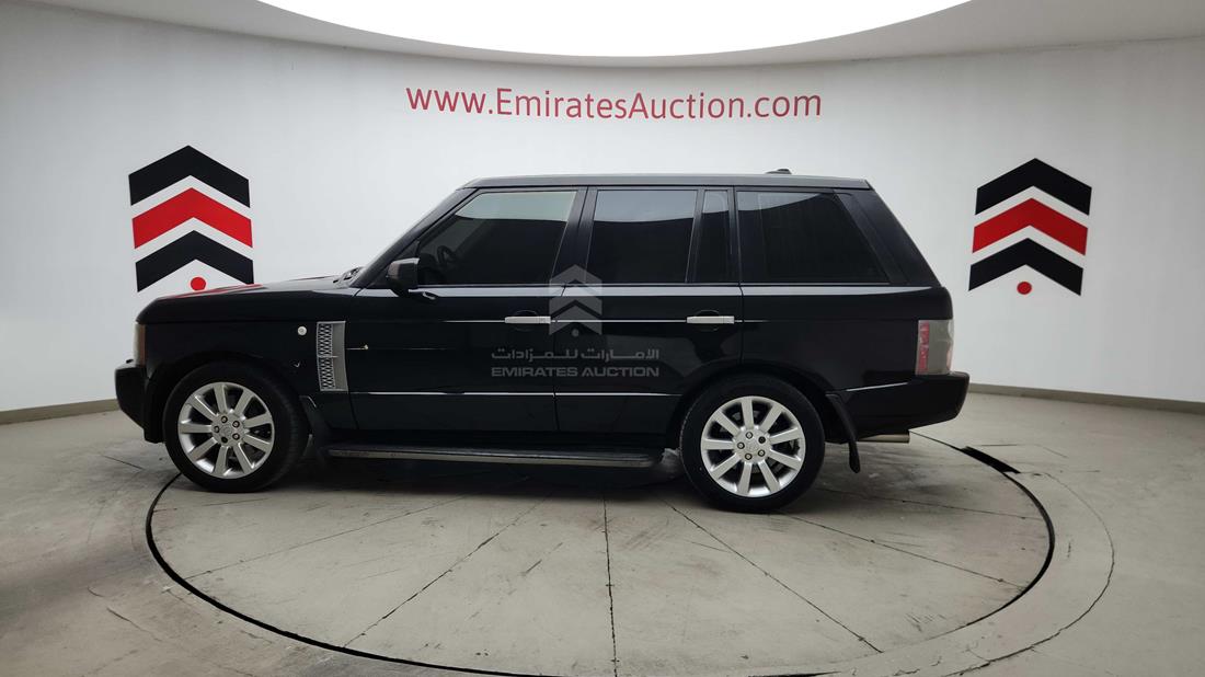 2008 Range Rover Vogue — Left Full View — Photo 40
