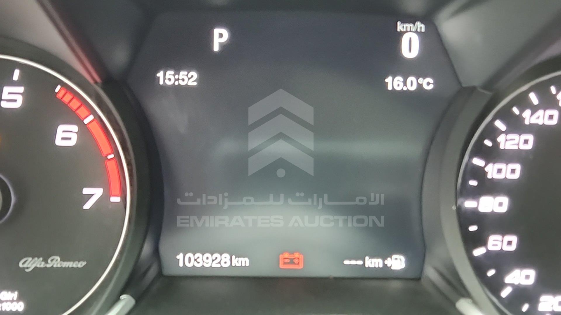 2019 ALFA ROMEO GIULIA VIN: ZAREAFDN7K7612658