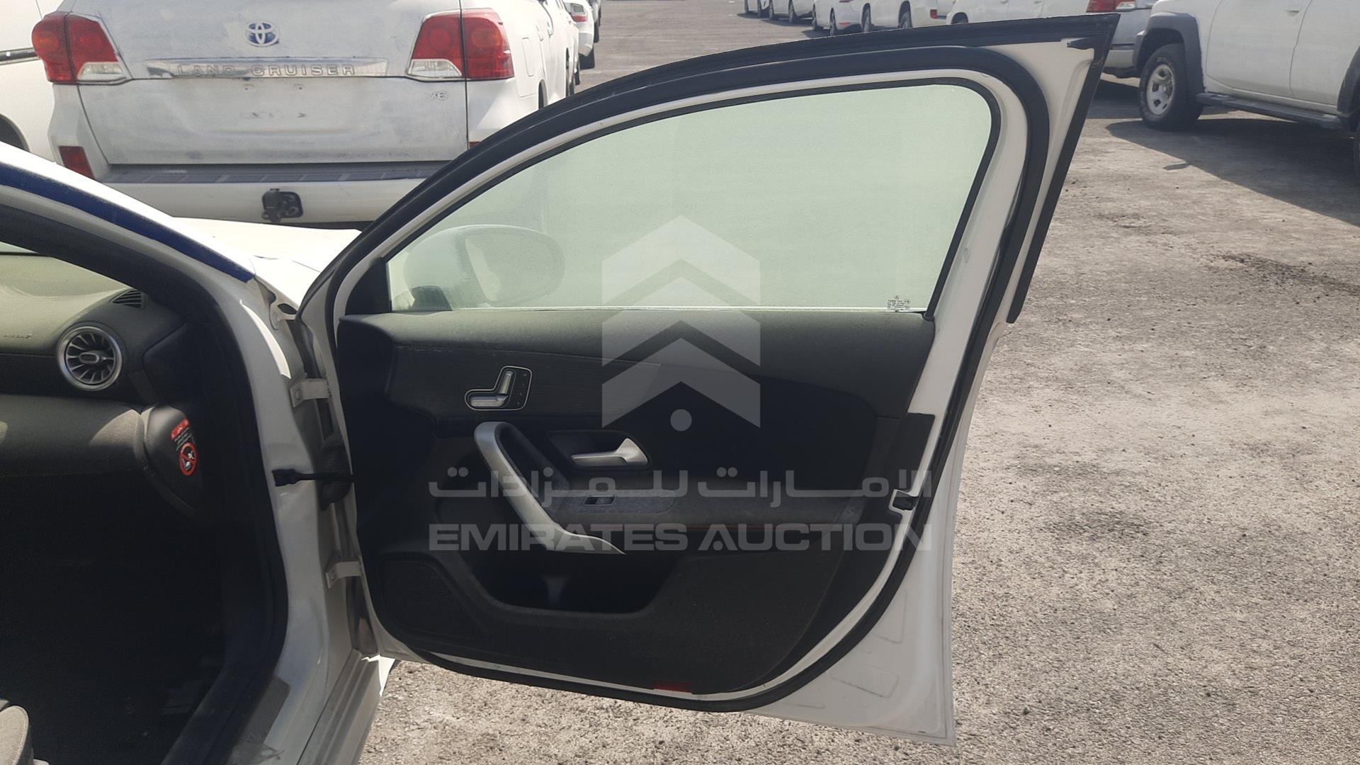 2019 MERCEDES A 250 VIN: WDD3F4GB2KJ022787
