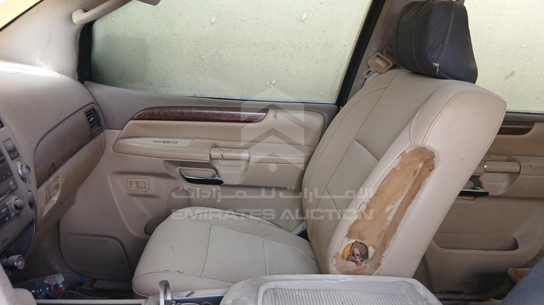نيسان أرمادا 2009 — زاوية الراكب الأمامي للمقعد — صورة 22