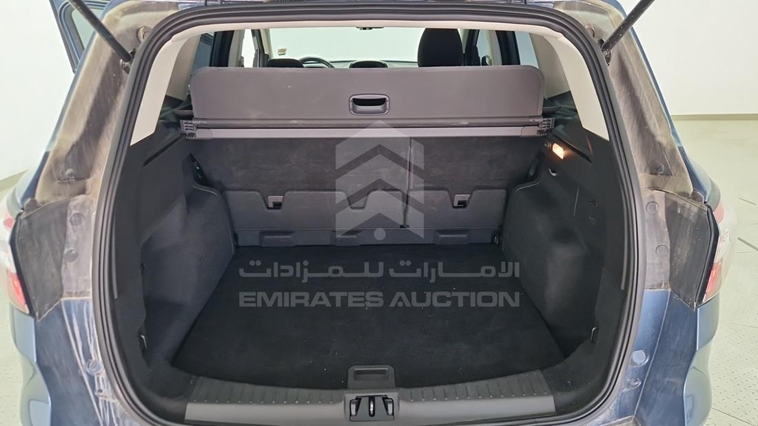 فورد اسكيب 2019 — زاوية صندوق السيارة — صورة 21
