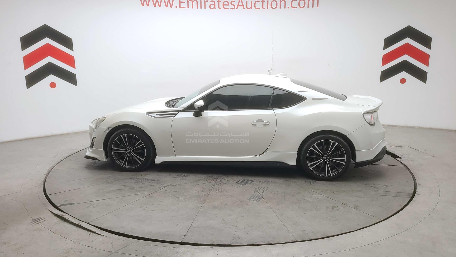 2016 TOYOTA 86 VIN: JF1ZN12B6GG024694