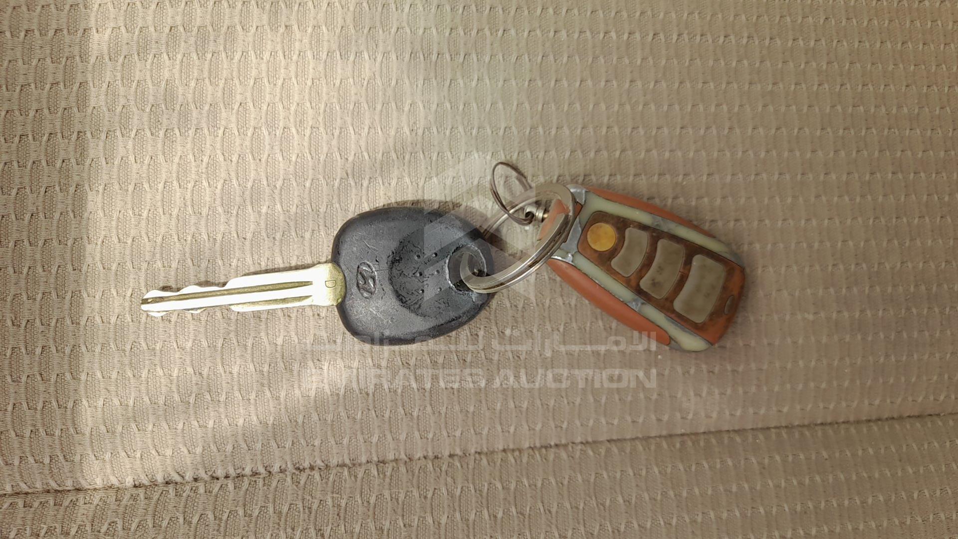 2008 HYUNDAI ELANTRA VIN: KMHDT41D68U447398