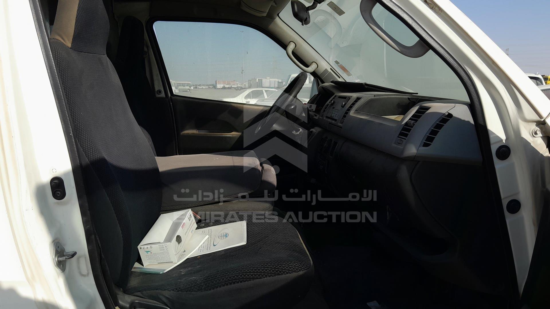 2011 TOYOTA HIACE VIN: JTFHX02P8B0056416