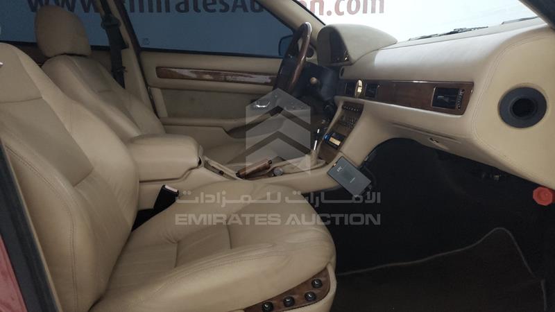 ZAM337B0000331534 Auction: EmiratesAuction Lot: 431370 ZAM337B0000331534 Maserati Quattroporte 1997 RED Photo 25