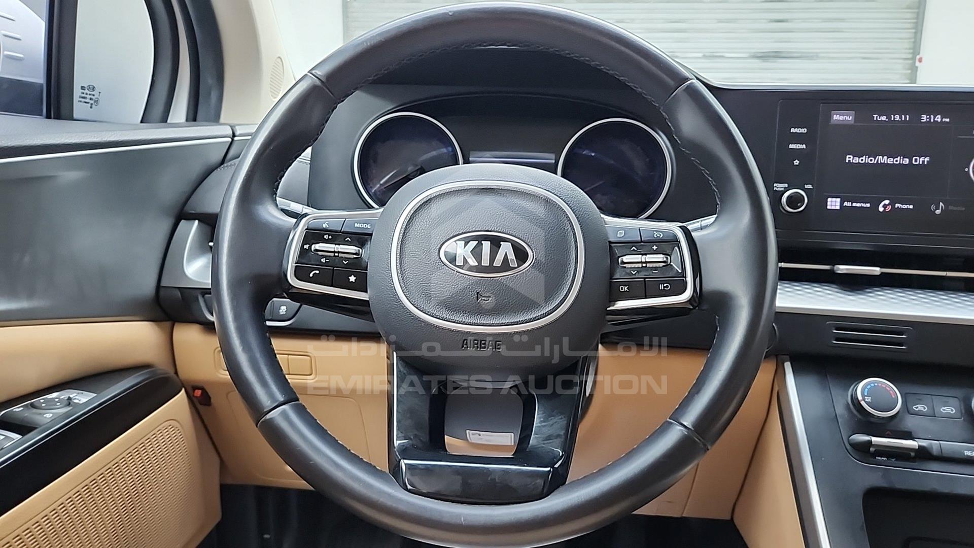 2021 KIA CARNIVAL VIN: KNANC8143M6049819