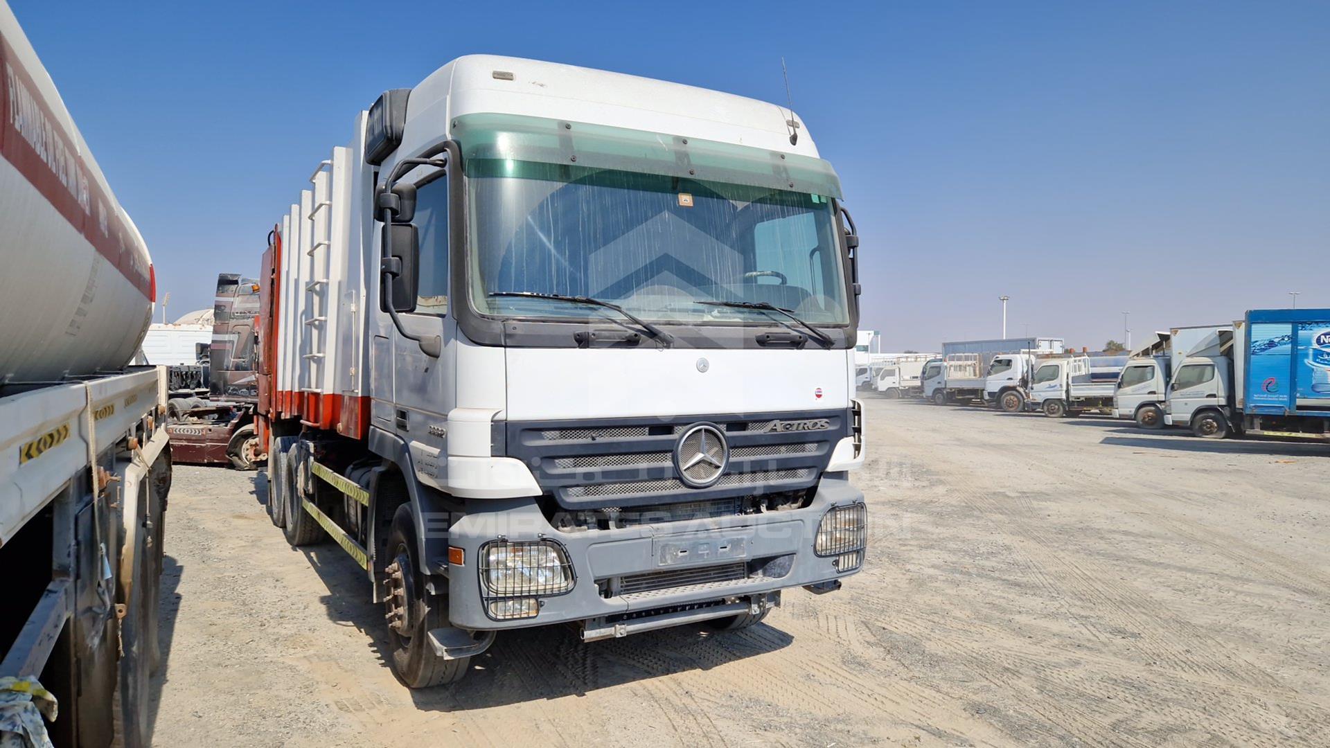 2008 MERCEDES ACTROS VIN: WDAKHCAA98L279424