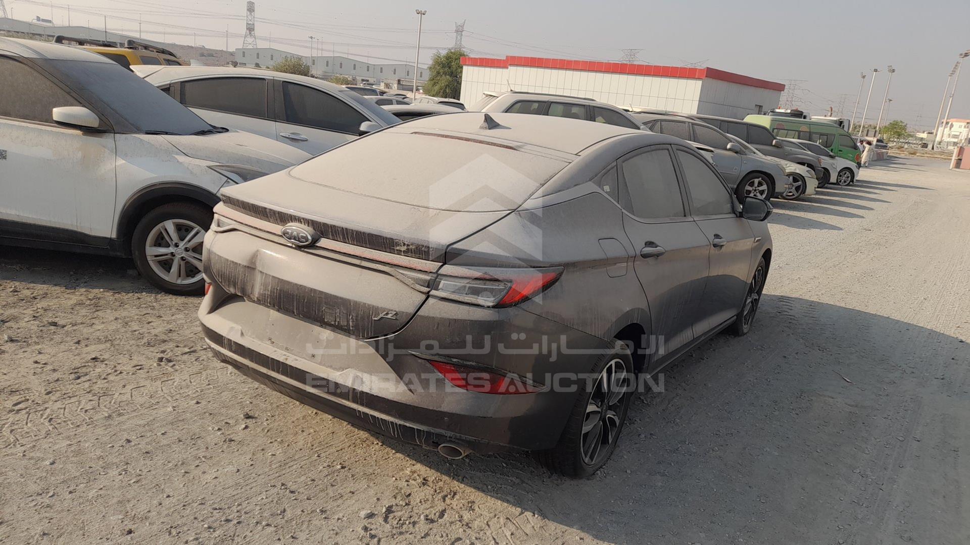 2023 JAC J7 VIN: LJ12FKT33P4015034