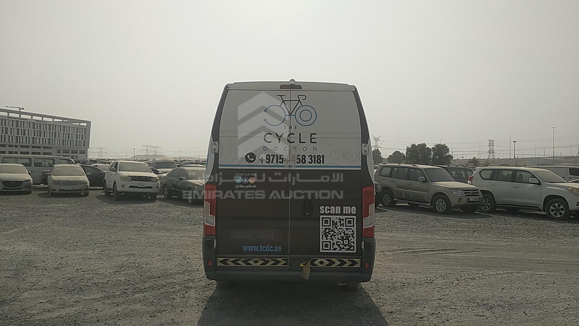2018 PEUGEOT BOXER VIN: VF3YEZMF9J2E64023