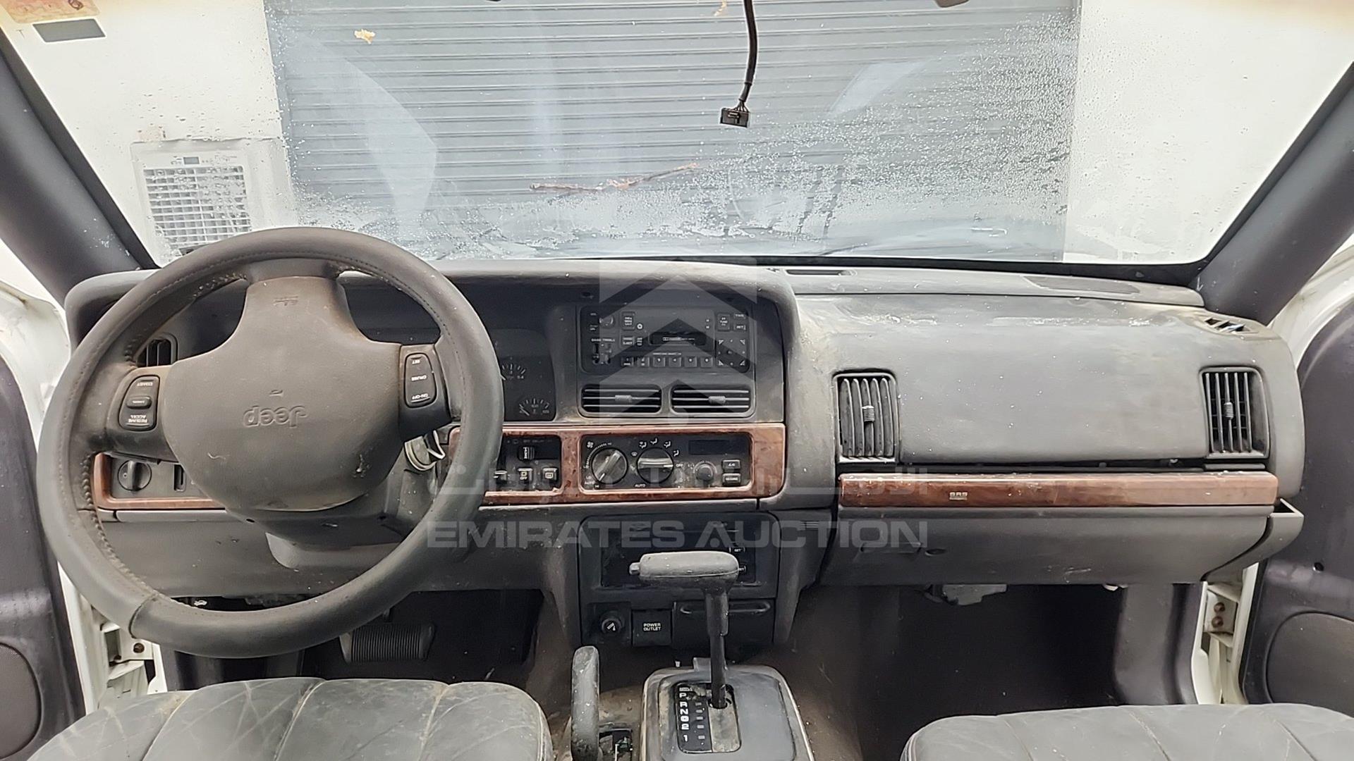 1998 JEEP GRAND CHEROKEE VIN: 1J4GZ78V5WY101973