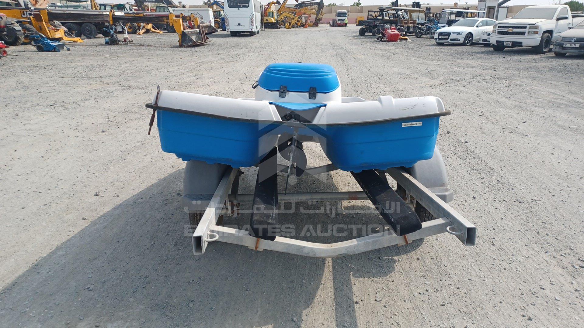 0 BOAT --- VIN: J0K10564C717