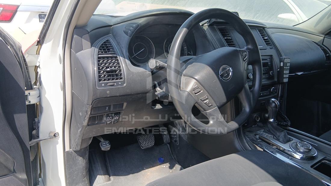 نيسان باترول 2019 — زاوية واجهة السائق الأمامية اليسرى — صورة 11