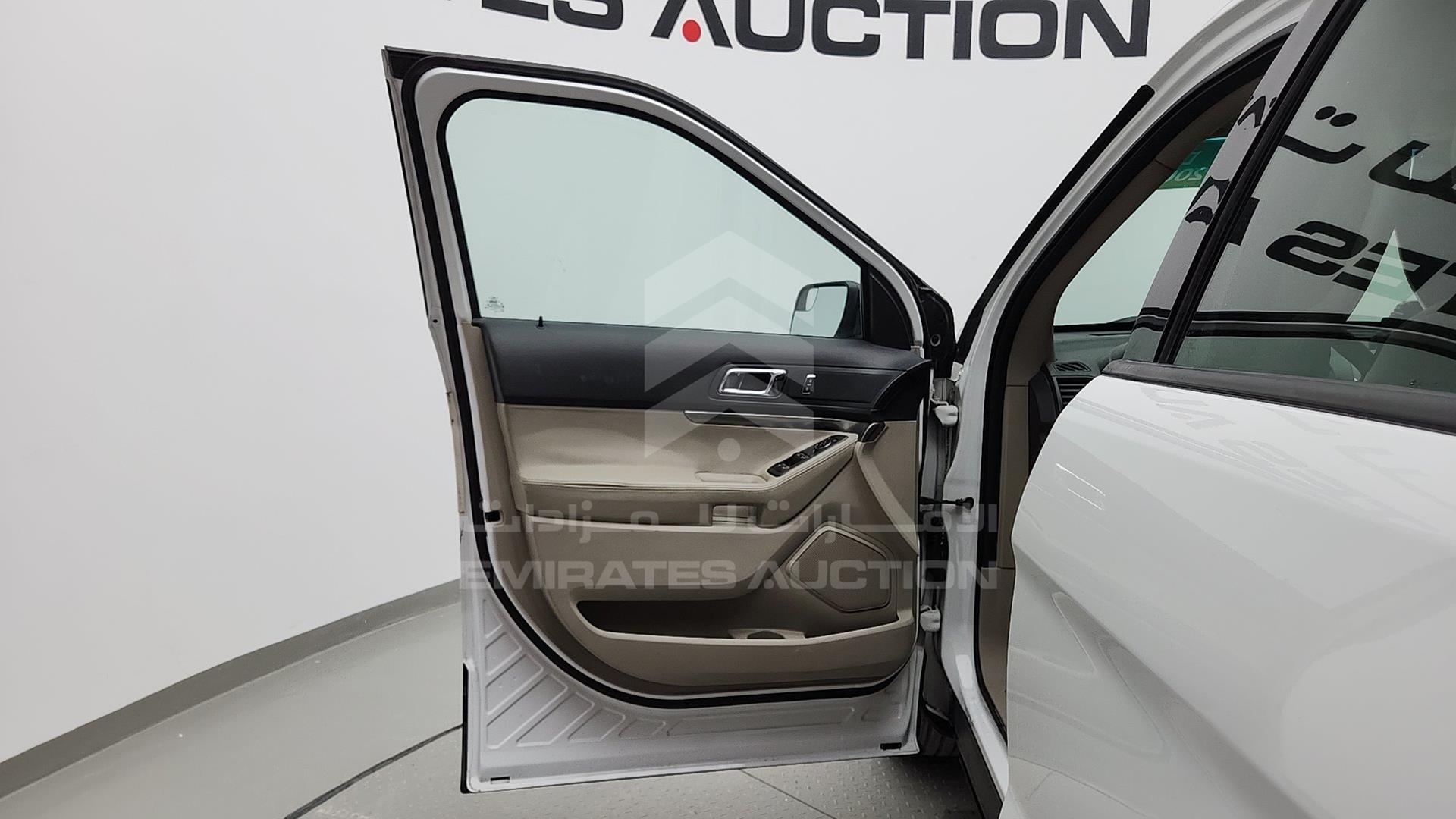2015 FORD EXPLORER VIN: 1FM5K7B81FGA67410