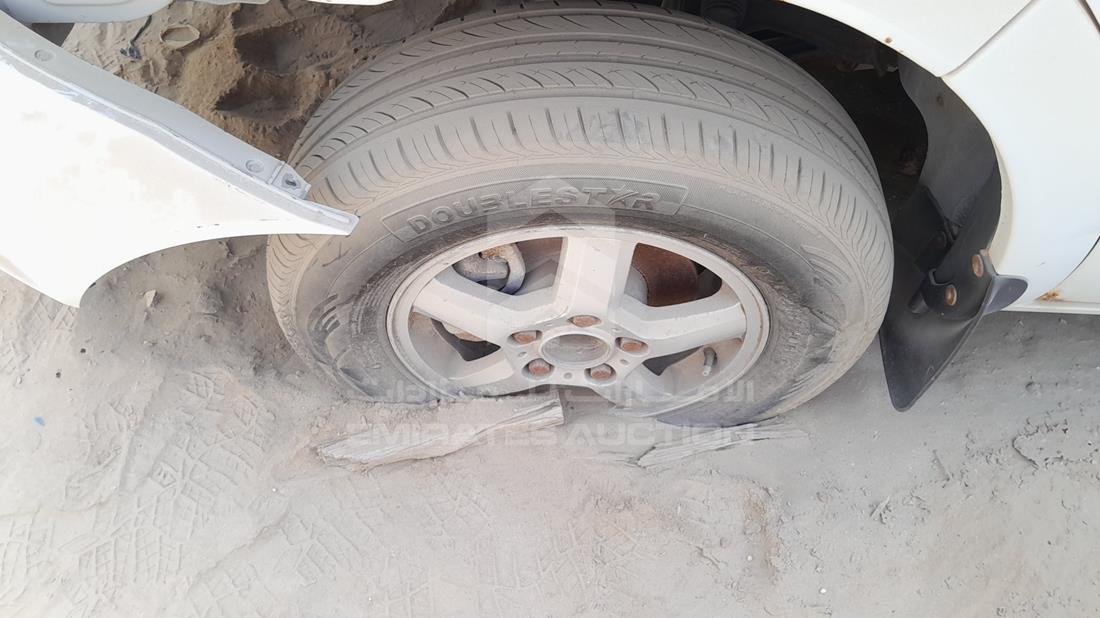 2014 Maxus V80 — Front Left Tyre — Photo 31