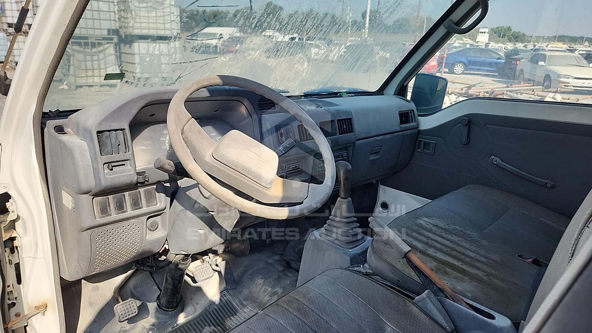 2010 MITSUBISHI L 300 VIN: JMYJNP13VAA700285