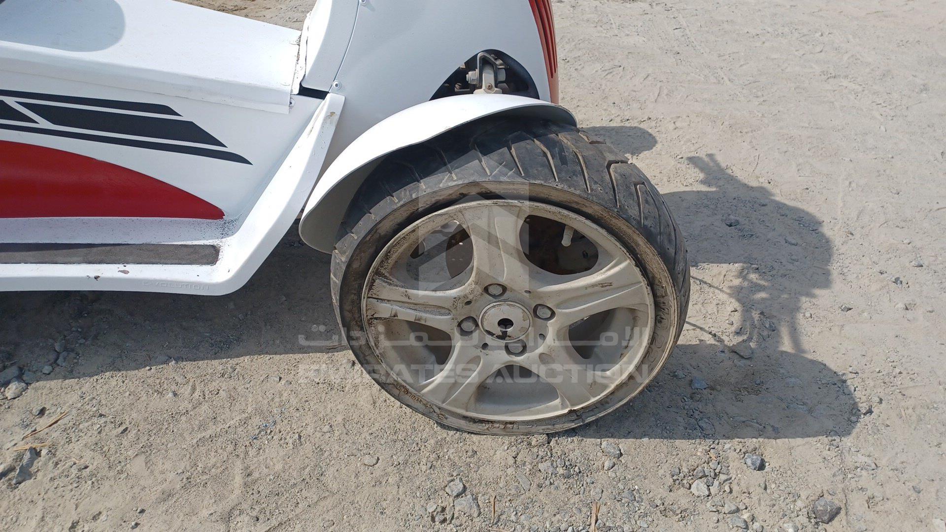0 UNDEFINED ELECTRIC MOTORBIKE VIN: V7522H15